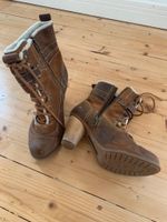 Timberland Frauenboots Stiefel mit Absatz Größe 38,5 Hessen - Bad Camberg Vorschau