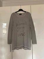 GINA BENOTTI TUNIKA/Größe 44-46/Longshirt/Longbluse mit Spitzen Berlin - Hellersdorf Vorschau