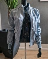 Bench Jacke mit Bündchen babyblau Gr. S NEU Berlin - Treptow Vorschau