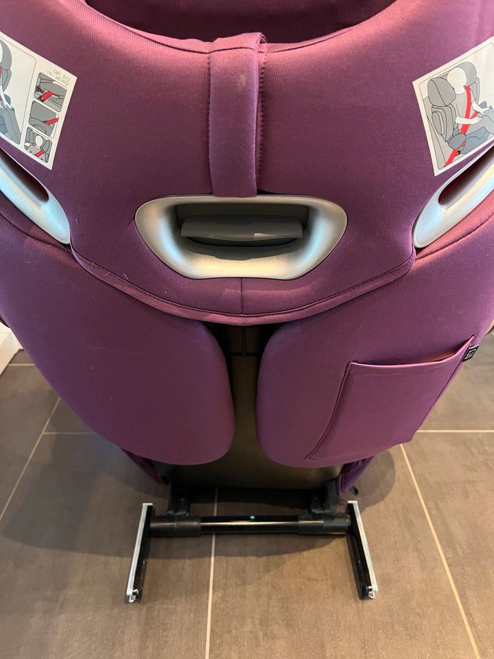 Kindersitz Cybex Solution Q2 Fix (Isofix Halterung) in Babenhausen