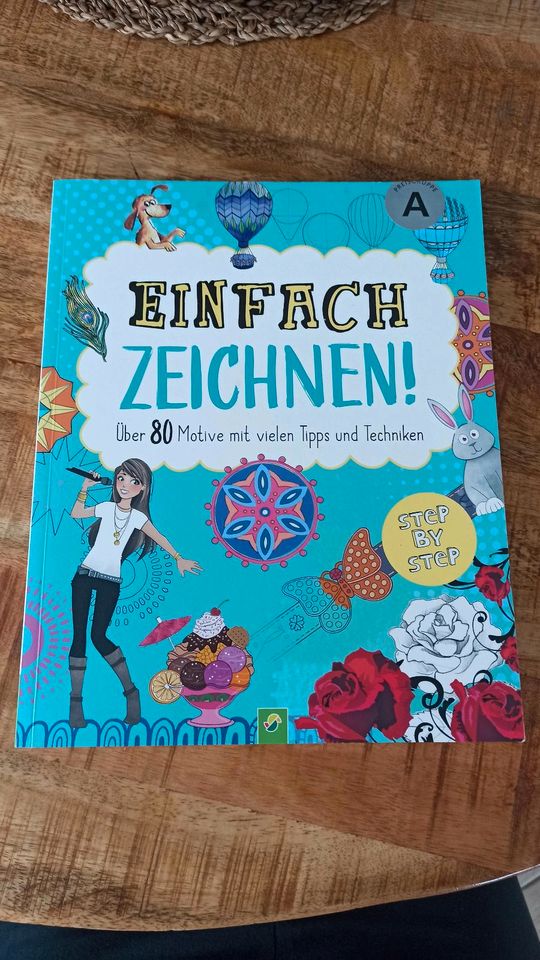 Buch/Heft "Einfach Zeichnen" in Schmölln