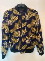 Bershka Bomberjacke leichte Jacke  34,36,38 Kreis Pinneberg - Halstenbek Vorschau