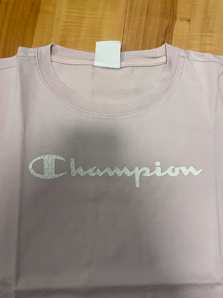 Champion T-Shirt, Rosa, Größe ca 164 / 170 in Nordhorn