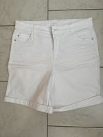 Neu Shorts Bermuda C&A Gr 42 weiß Berlin - Spandau Vorschau