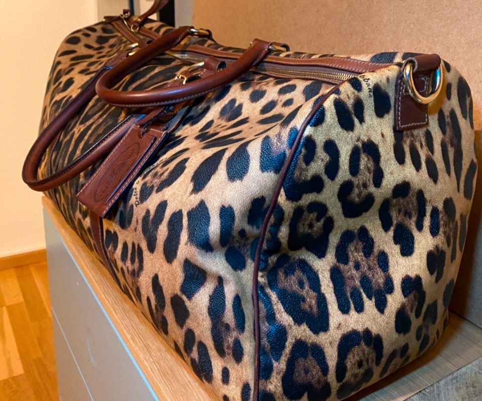 Dolce & Gabbana Leoparden-Print Reisetasche in Erfurt