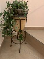 Vase mit Kunstblume Bayern - Plattling Vorschau