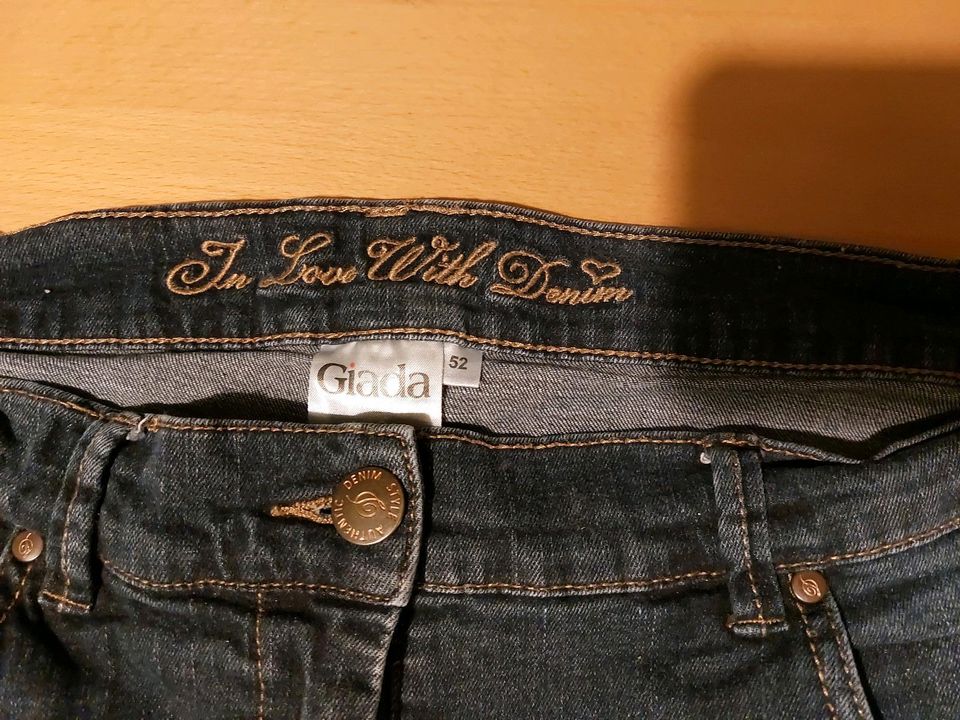 Tolle Jeans von Giada Gr. 52 für 8€ in Xanten