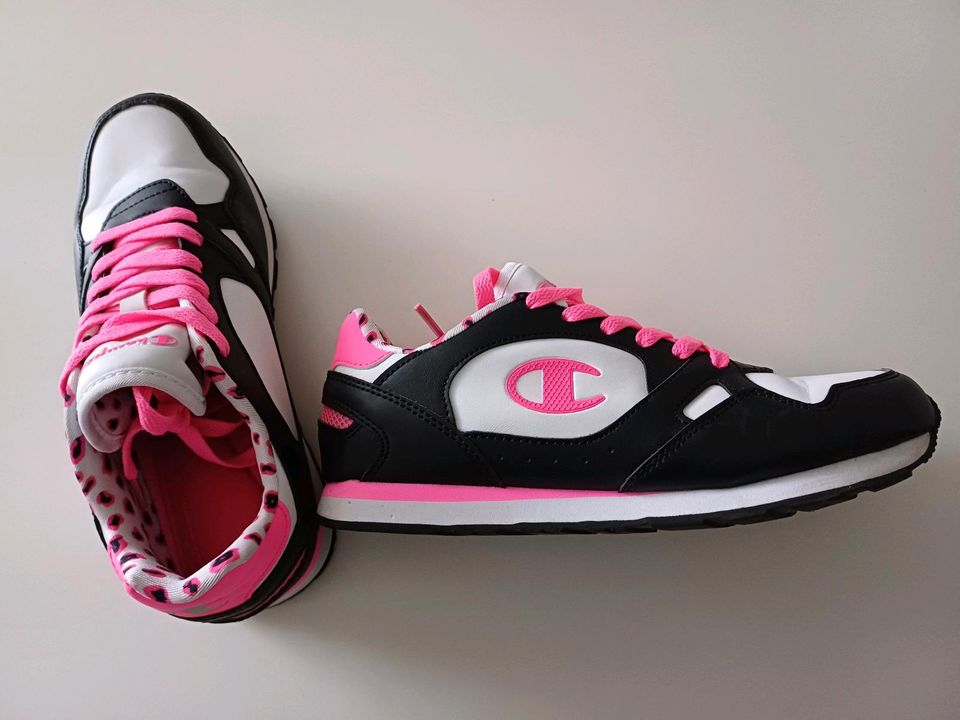 Wie Neu Champion Turn Sport Schuhe Sneakers Gr38 pink in Hannover