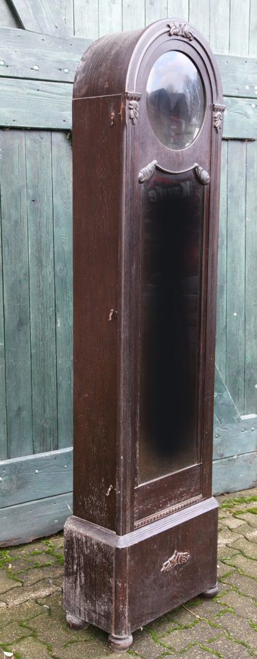 antike Standuhr dunkles Holz mit Pendel und Gewichte 137879 in Wesel