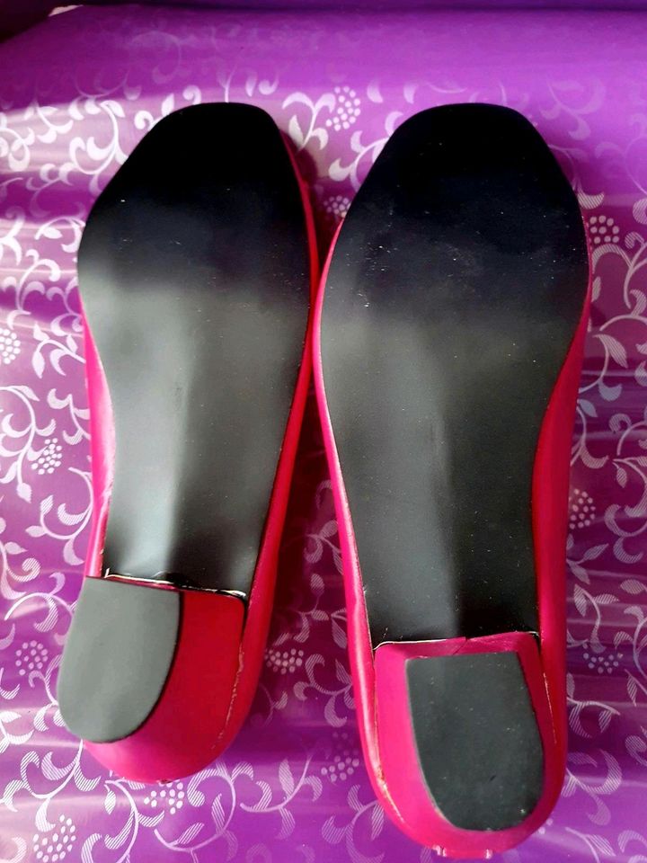 2 Paar Schuhe, passend zum Dirndl/Kleid, Gr.36, pink und schwarz in Kiel