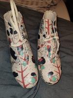 DOGO Boots Stiefeletten Schuhe beige Vogel Mütze Herbst Winter 39 Sachsen - Aue Vorschau