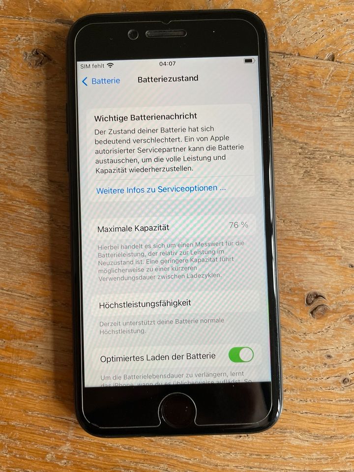 iPhone 7 128 GB Schwarz in Medebach