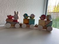 Holzbahn mit kleinen Tieren Nordrhein-Westfalen - Wermelskirchen Vorschau