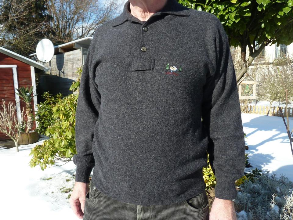 Herren-Pullover, reine Wolle, dunkelgrau, Gr. L, Made in Italien in Neuss