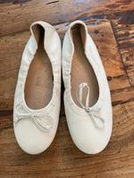 Ballerinas weiß Berlin - Pankow Vorschau