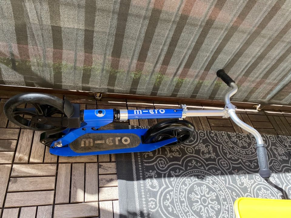 Micro Scooter / Roller Cruiser blau in München