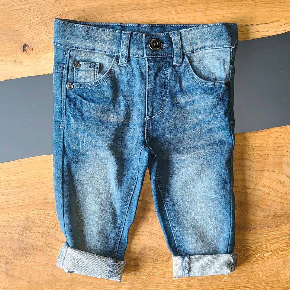 Manguun Baby Jeans Hose in Beedenbostel