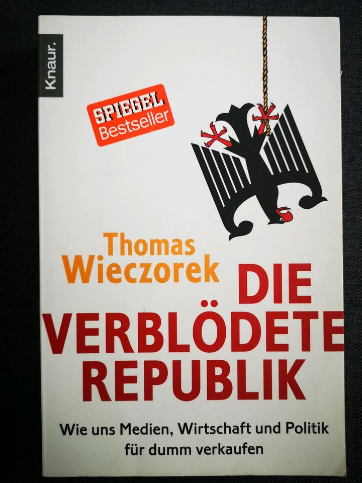 Die verblödete Republik / Die rebellische Republik in Burgstädt