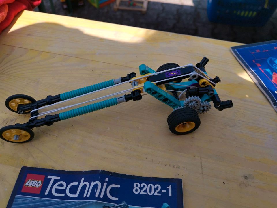 Lego Technic 8202 und 2854 in Frechen
