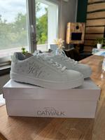 Sneaker Schuhe für Hochzeit/Standesamt Nordrhein-Westfalen - Reichshof Vorschau