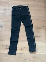 Skinny Jeans von Esprit mit glitzersteinen an den Seiten Hessen - Vöhl Vorschau