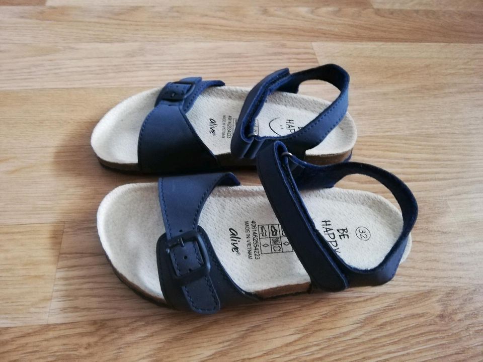 Sandalen Pantoletten Jungen Mädchen Gr.32 neu in Forchheim