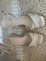 Hohe Schuhe Hessen - Bad Schwalbach Vorschau