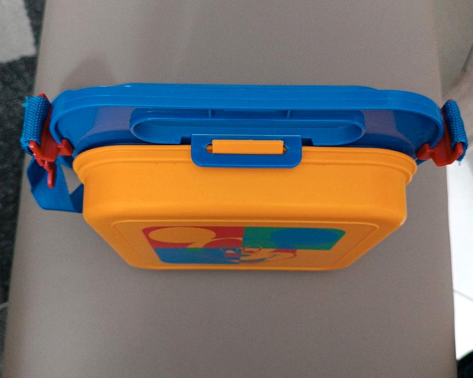 Kinder Mickey Maus Dose und Tasche in einem von Tupperware in Heek