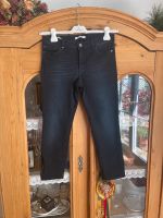 Hugo Boss Jeans Cropped, Gr 28, top Bayern - Freising Vorschau