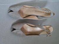 Peter Kaiser Sling Pumps grau Gr. 38,5 (5,5) Hessen - Rabenau Vorschau