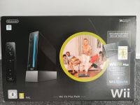 Wii Fit Plus Pack inkl. Zubehör und Spiele Brandenburg - Werneuchen Vorschau