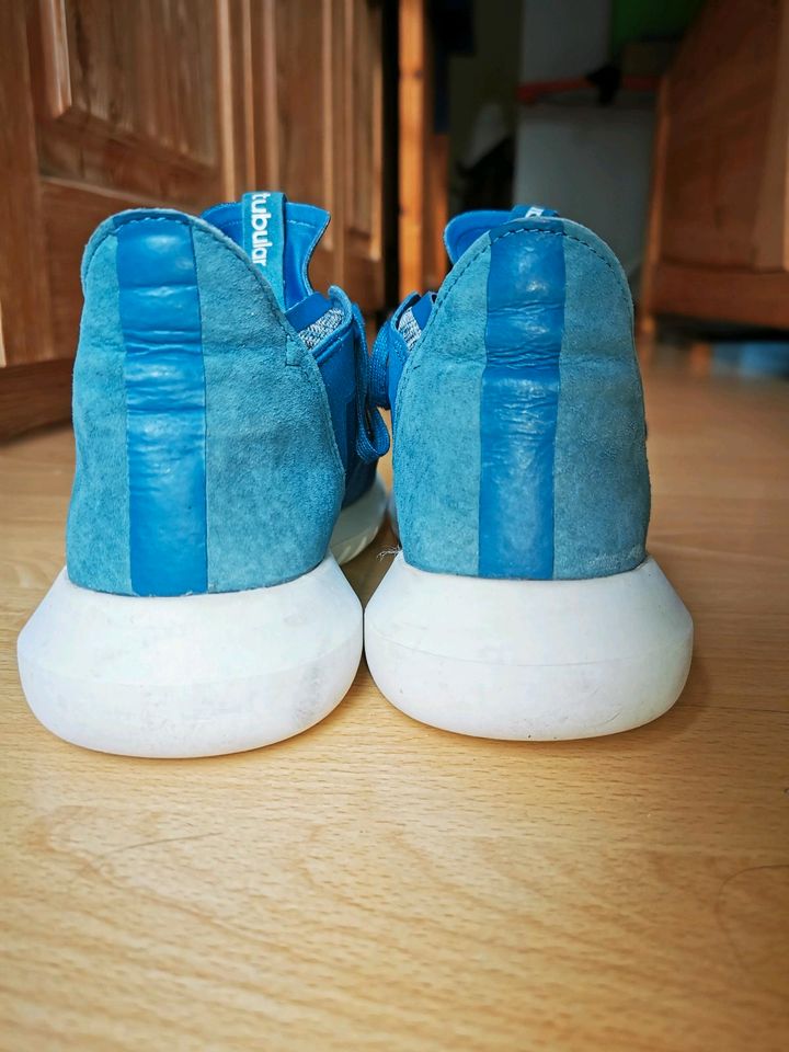 Adidas Original Tubular Defiant Sneaker Gr.40, blau/weiß in Loose 