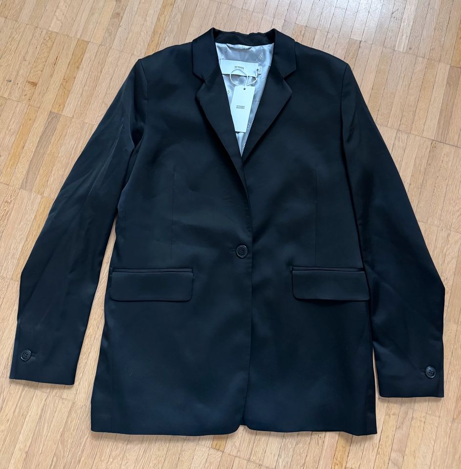 Orig. CLOSED Blazer Oversize schwarz ALBY Gr.XS NEU in Hamburg