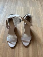 Pimkie Plateau‑Sandalen in Creme Gr 36 Düsseldorf - Bilk Vorschau