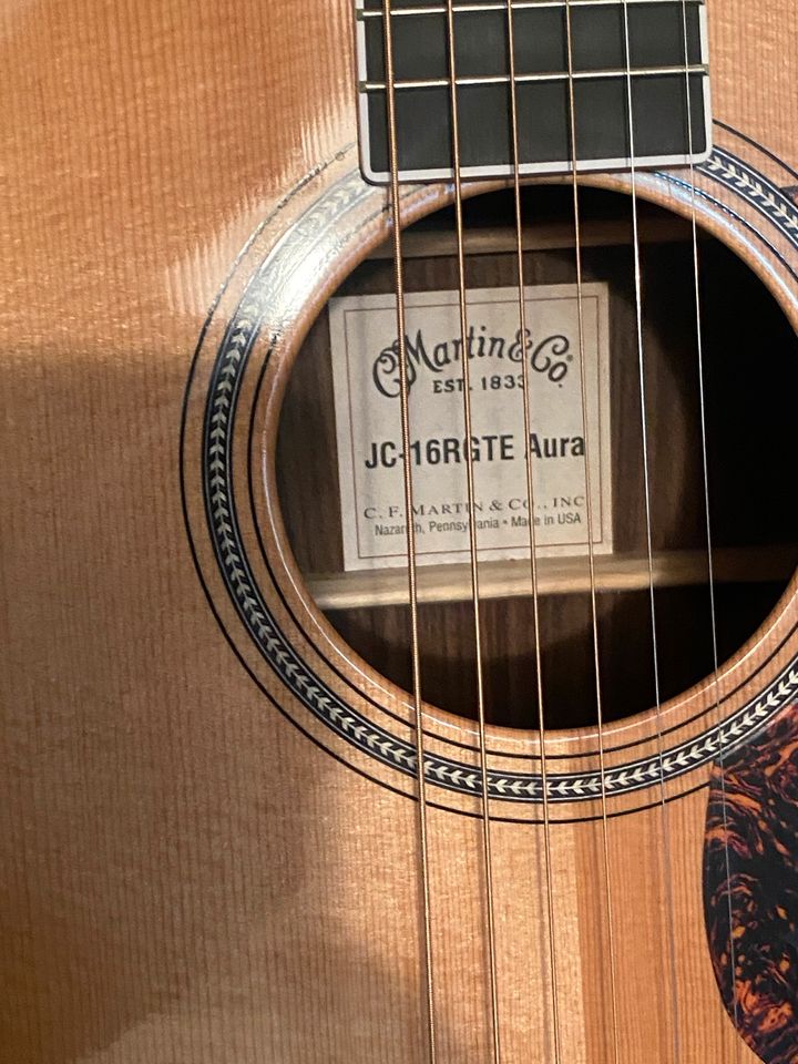 Martin JC-16RGTE Aura Gitarre,USA! nahezu Neuzustand! Koffer in Großostheim