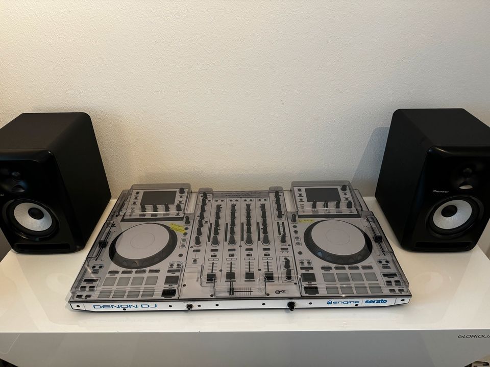 Denon DJ Controller MCX8000 inkl. Soft+Hardcase in Erftstadt