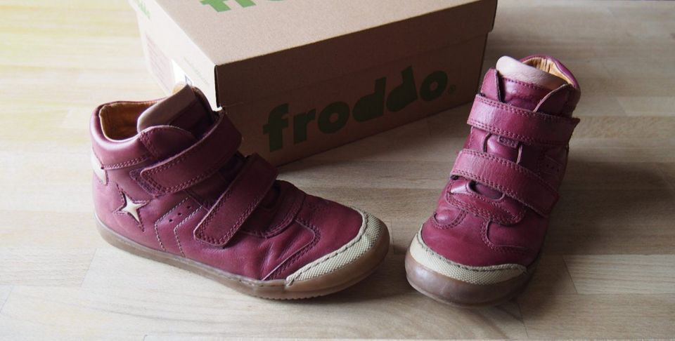 *Verkauft* Froddo Sneaker Halbschuhe bordeaux mit Stern in Gr. 33 in Hamburg