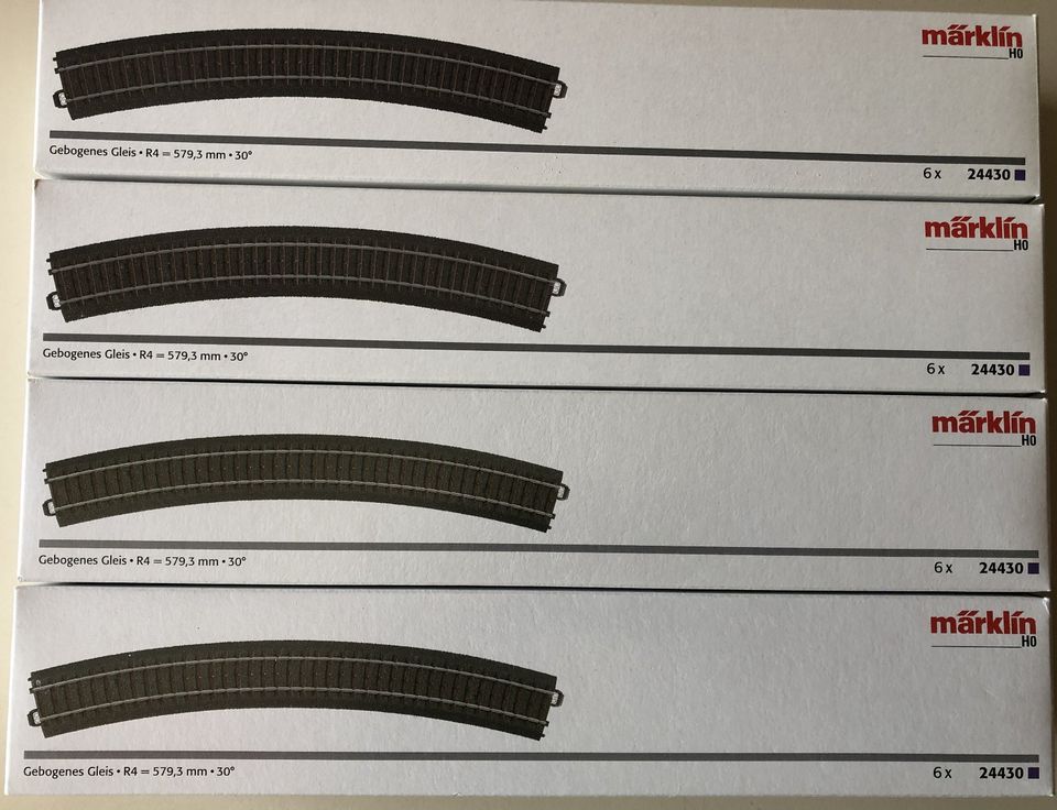 Märklin 24430 Gebogenes C-Gleis Radius R4 579.3 mm 30° 24 Stück in Frankfurt am Main