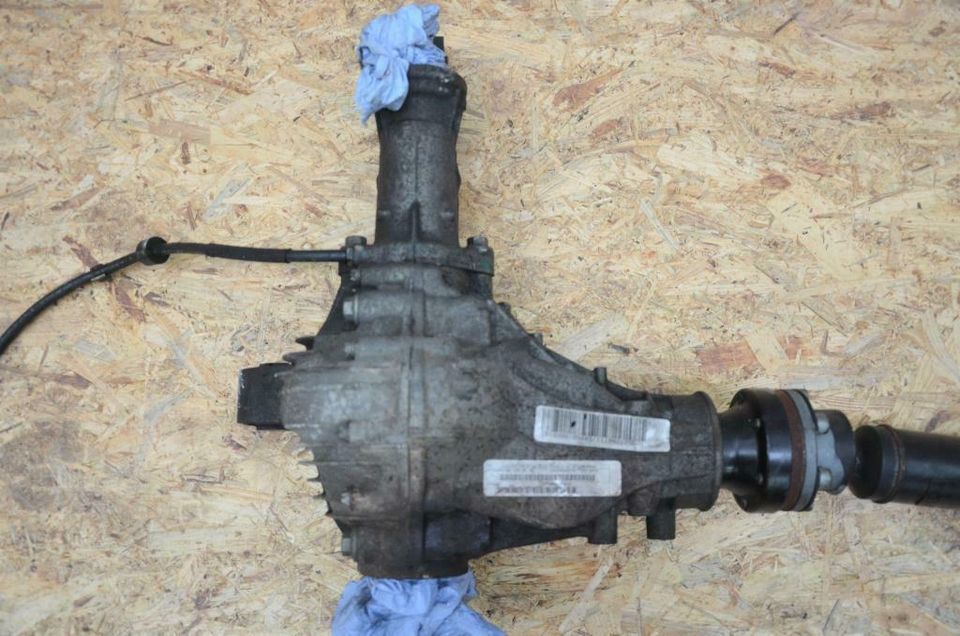 Original Mercedes ML GLE W166 Differential Vorne A1663300200 in Köln