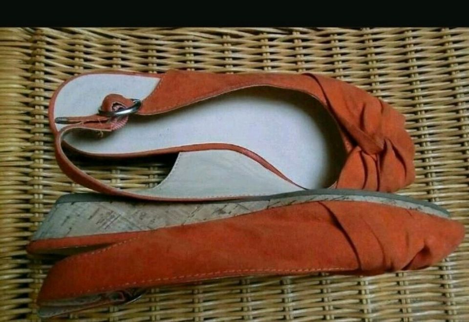 Sling Backs - Pumps - Orange - Gr. 38 in Kirchheim unter Teck