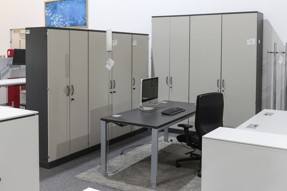 Schrankwand Aktenschrank Steelcase Share It Büroschrank Stauraum in Mühlenbeck