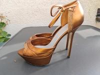 High Heels Gr.40 Sandaletten Stilettos Sergio Rossi Sexy Nordrhein-Westfalen - Sprockhövel Vorschau