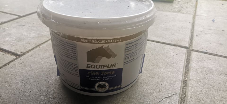 EquiPur Zink forte 3 kg neu in Pfullingen
