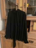 Schwarze Bluse von Mango doppellagig mit Schluppe Größe XS Hessen - Ahnatal Vorschau