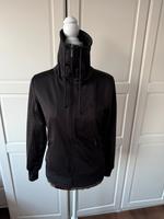 Adidas Trainingsjacke Damen schwarz Strass 34 Niedersachsen - Emden Vorschau