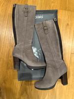 Geox Damen-Stiefel, Gr. 40, wie neu Hessen - Friedrichsdorf Vorschau