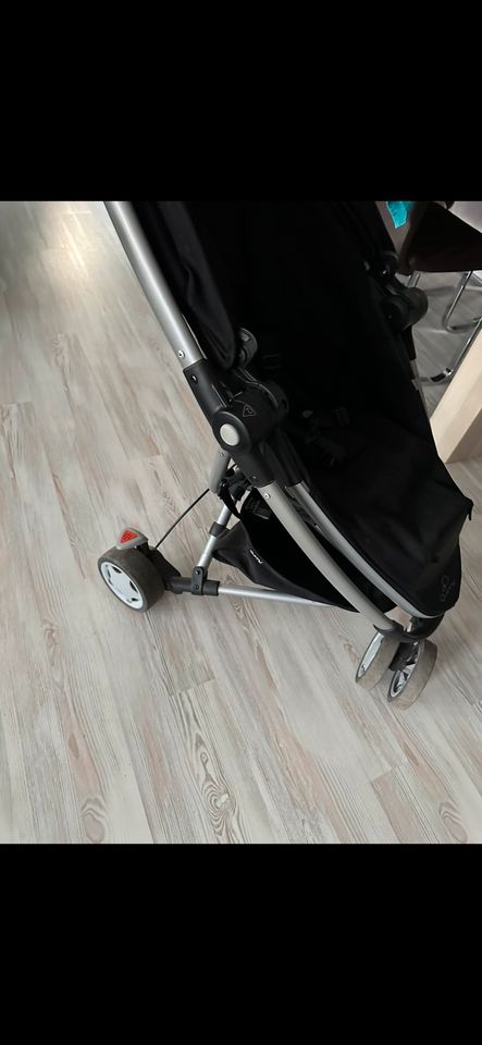 Quinny Faltbarer Kinderwagen in Paderborn