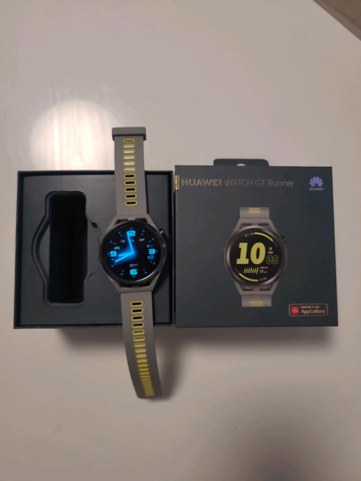 Huawei watch Gt Runner grau gelb 1 mal getragen Herren in Bocholt