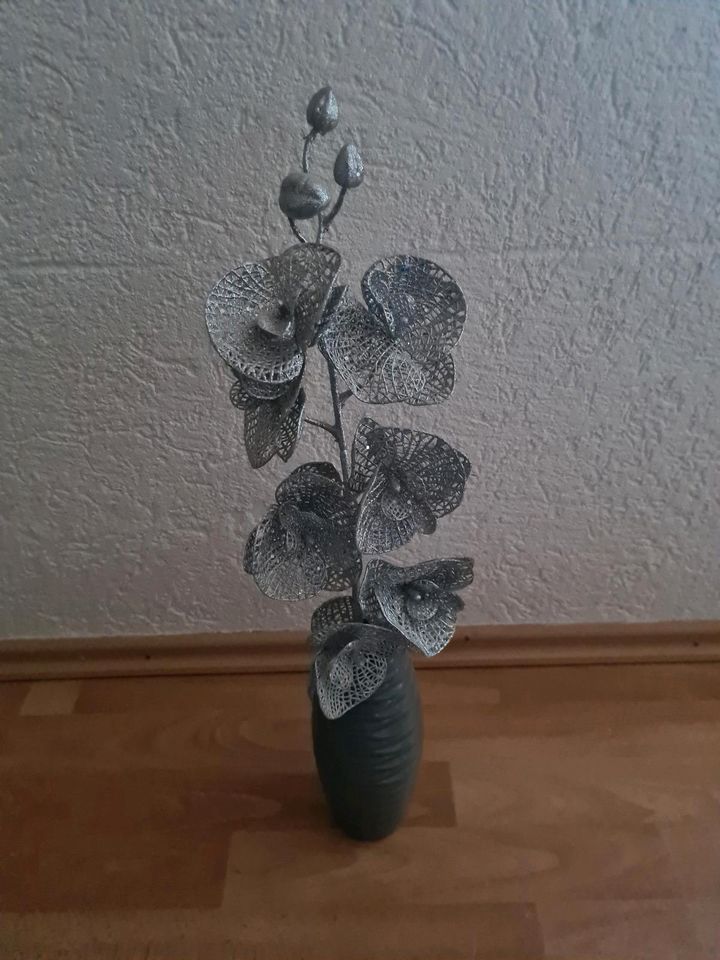 Künstliche Orchidee  Silber glänzend + Vase in Schelklingen