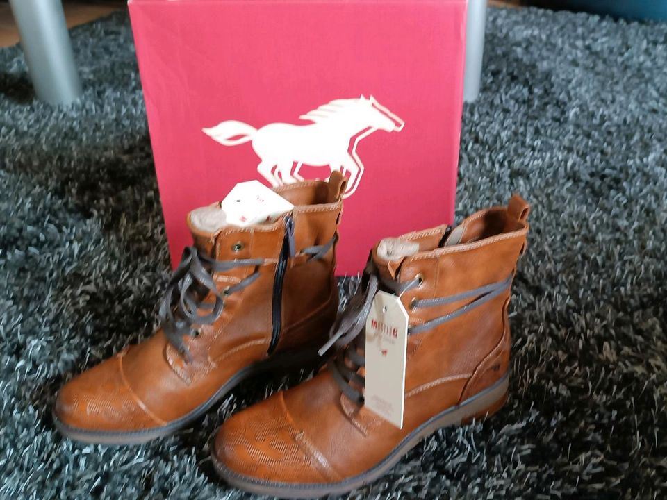 Neu Orig. Mustang Stiefelette Gr. 38 in Elchesheim-Illingen